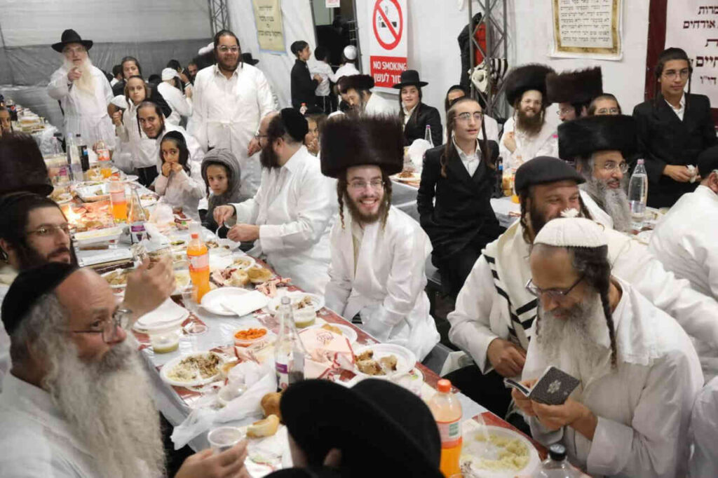 אזמין הכנסת אורחים אומן