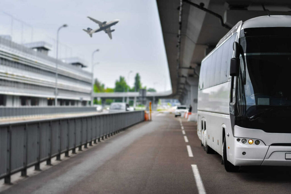 דרכי הגעה והמלצות לנסיעה לנמל תעופה בדרך לאומן